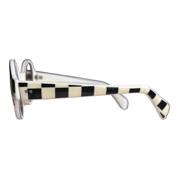 Retro Sunglasses - Picture 2 of 5